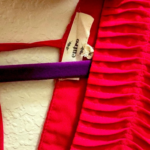 Entro Fuchsia Ruffled Blouse - Picture 3 of 6